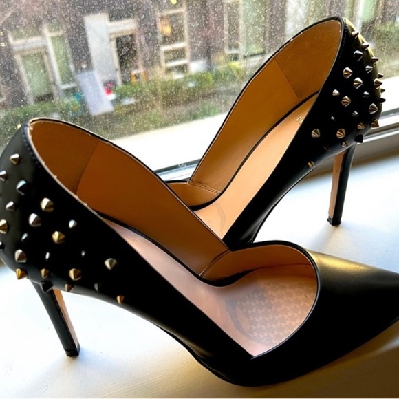 Mix No. 6 Shoes - MIX NO. 6 BLACK HEEL WITH GOLD AND SILVER SPIKES